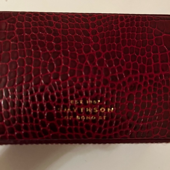 Smythson Crocodile Embossed Burgundy Case - Picture 2 of 6